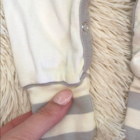 Christmas Onesie Set - Picture 4 of 7